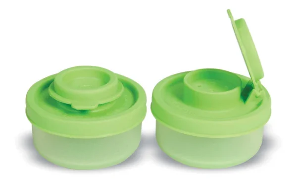 SignoraWare  Spice Shaker Small, Set of 2, Moisture Proof Salt Shaker to go Camping Picnic Outdoors Kitchen Lunch Boxes Travel Spice Set with Colourful Covers Lids Plastic Airtight Spice Jar Dispenser - Image 3