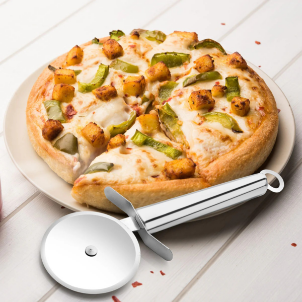 SignoraWare Stainless Steel Pizza Cutter | Super Sharp Pizza Slicer-Rocker with Non-Slip Handle, Easy to Clean.