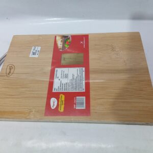 WOODEN CHOPPING BOARD