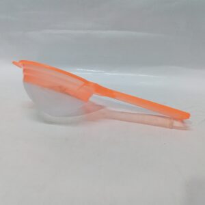 PLASTIC TEA AND COFFEE STRAINER