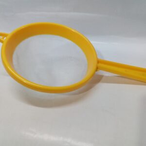 PLASTIC JUICER AND SOUP STRAINER