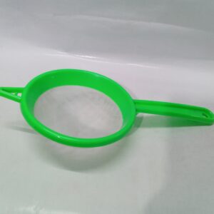 PLASTIC JUICE AND SOUP STRAINER