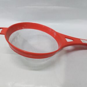 PLASTIC JUICE AND SOUP STRAINER