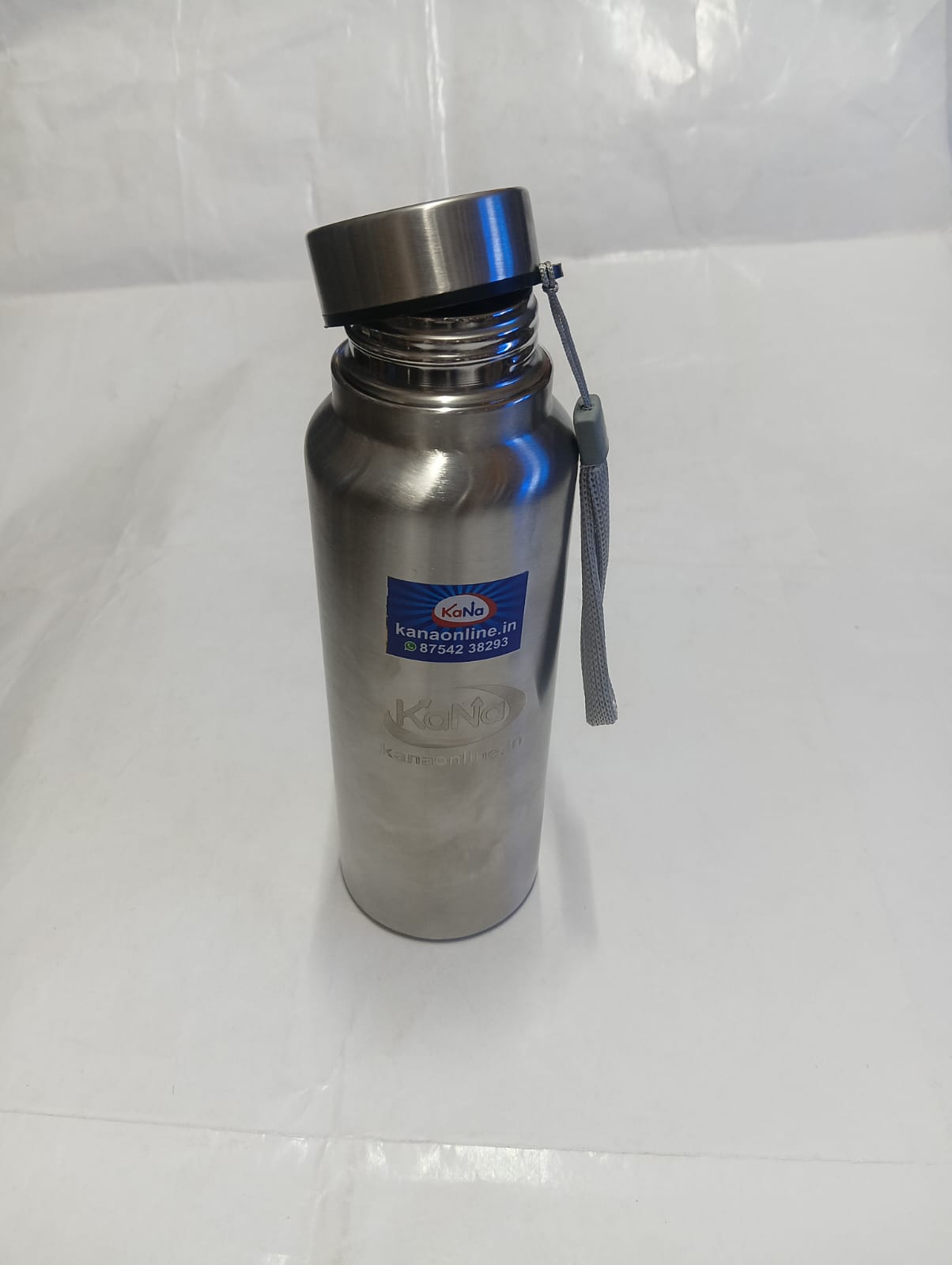 Stainless Steel Water Bottle (750ml) - Image 5