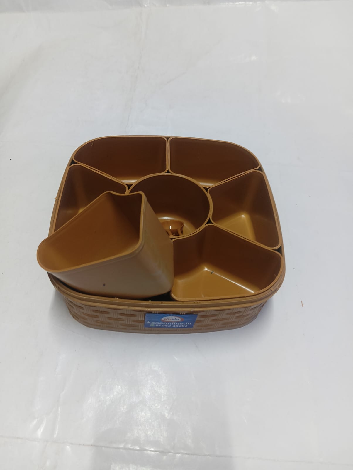 Premium 7-Compartment Woven Textured Plastic Spice Box (Masala Dabba) with Airtight Lid - Image 8