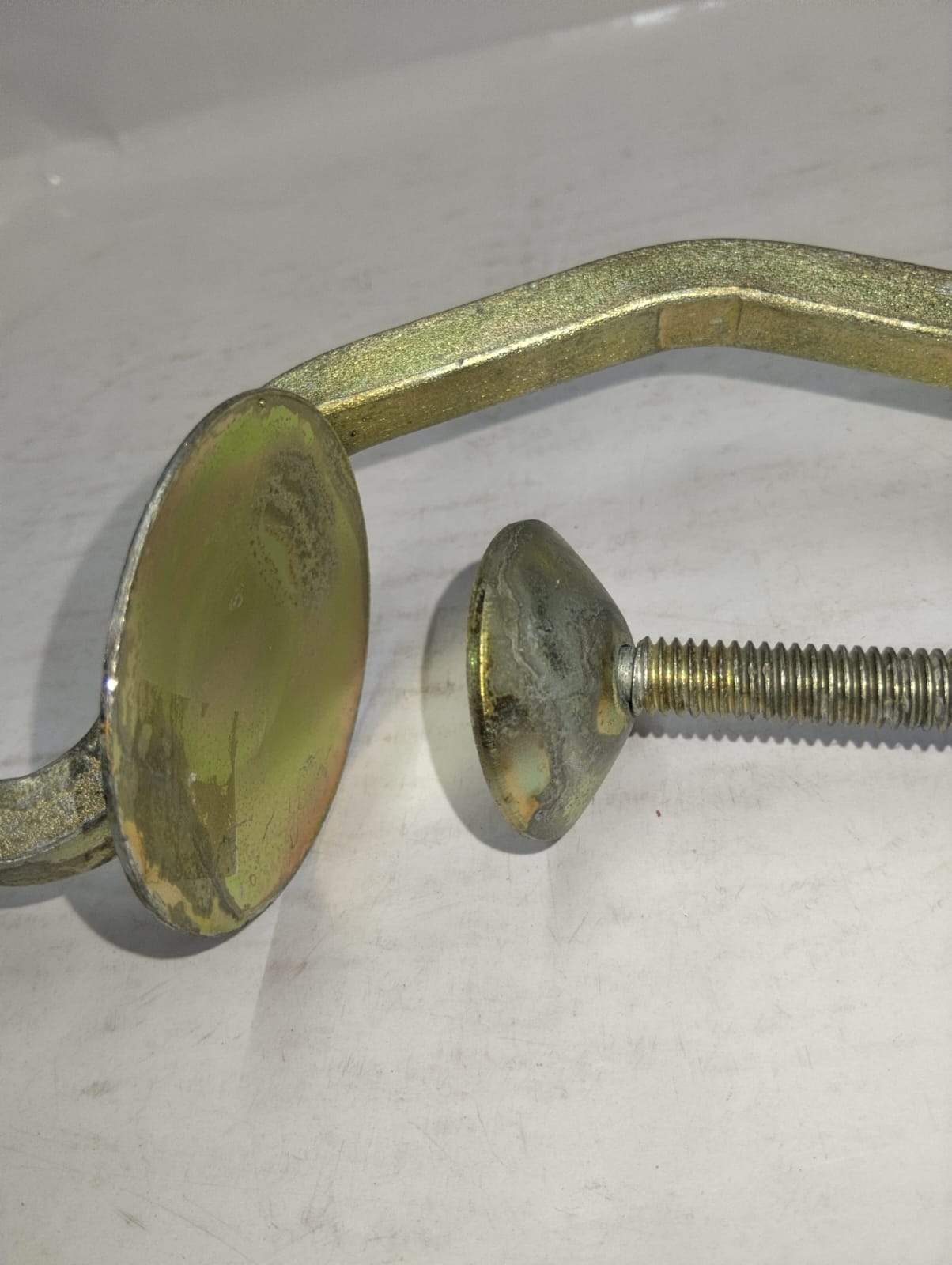Iron Table-Top Manual Coconut Scraper with Screw (Traditional Clamp-On Model) - Image 2